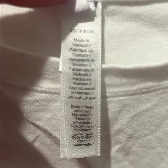 SKIMS Cream Fitted Cut Out Short Sleeve Tee - Picture 4 of 4